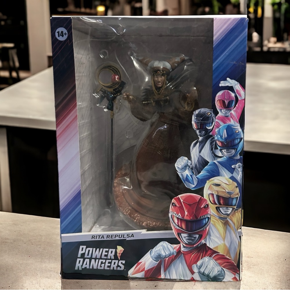 Mighty Morphin Power Rangers Rita Repulsa 1/8 Scale Statue
